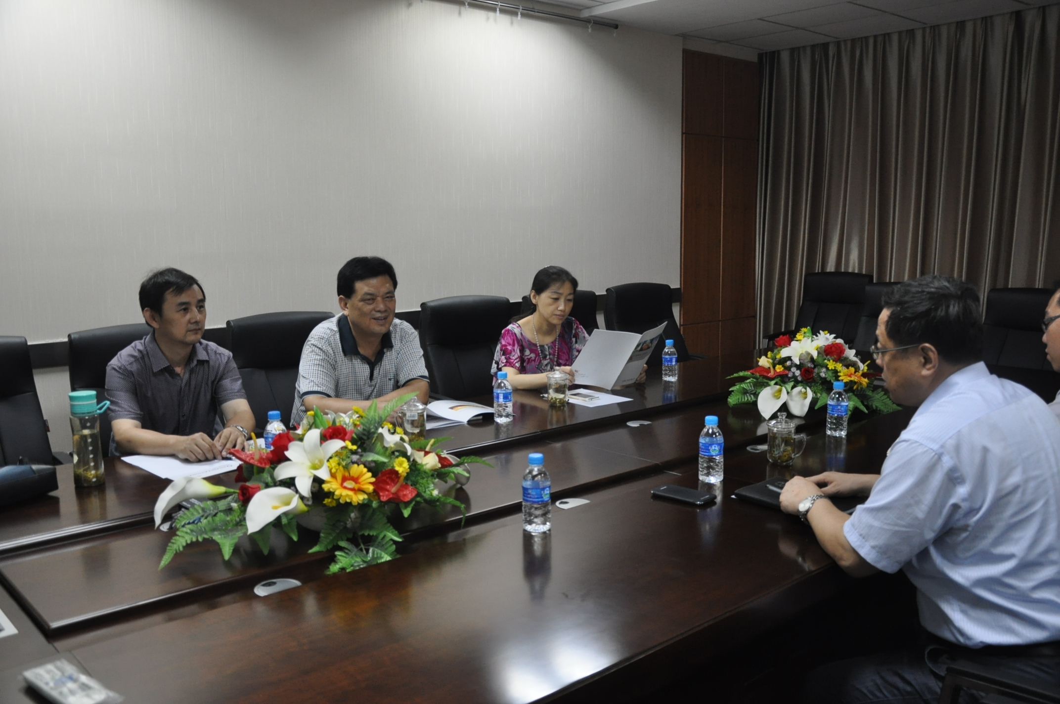 中國重汽集團領(lǐng)導到濟南連心物業(yè)有限公司調研