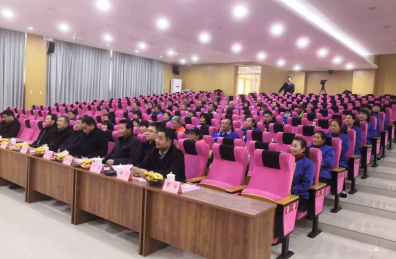 濟南連心物業(yè)駐外國語(yǔ)學(xué)校項目舉行春節聯(lián)歡