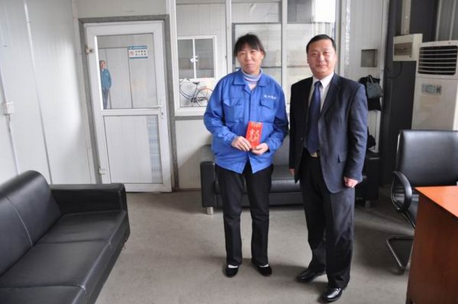 春節慰問(wèn) 情暖人心